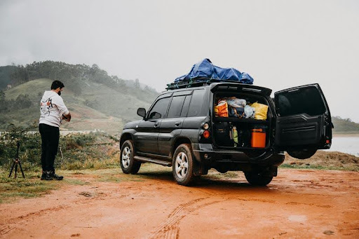 Discover what to pack for a summer road trip across America, from travel essentials to comfort items, so you're ready for every mile of the journey.